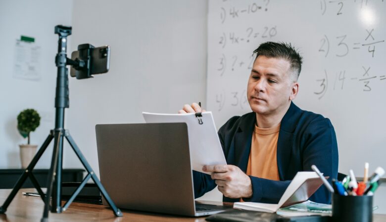 How Technology is Revolutionizing Distance Learning at Delhi Open Eduversity